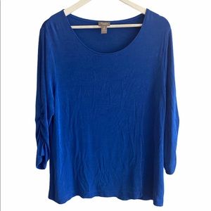 Chico’s Travelers Top 3/4 ruched sleeve Blue